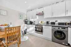 Bensham Grove, Thornton Heath