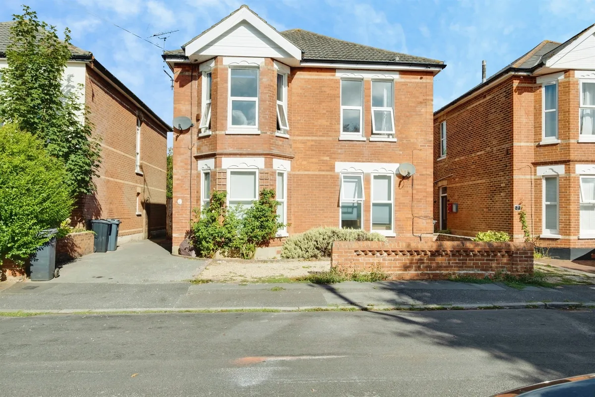 Belvedere Road, BOURNEMOUTH