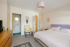 Hamilton Road, London, N2 photo 9