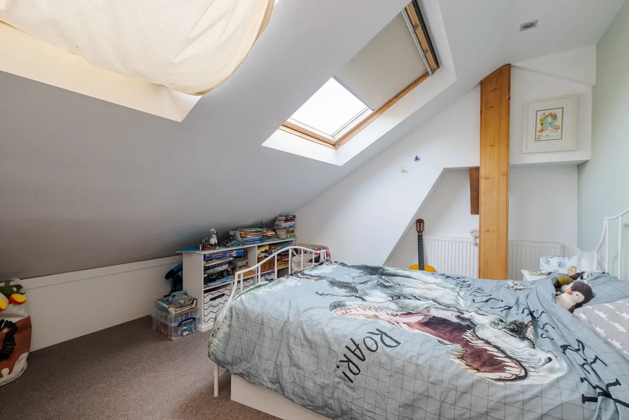 Hamilton Road, London, N2 photo 11
