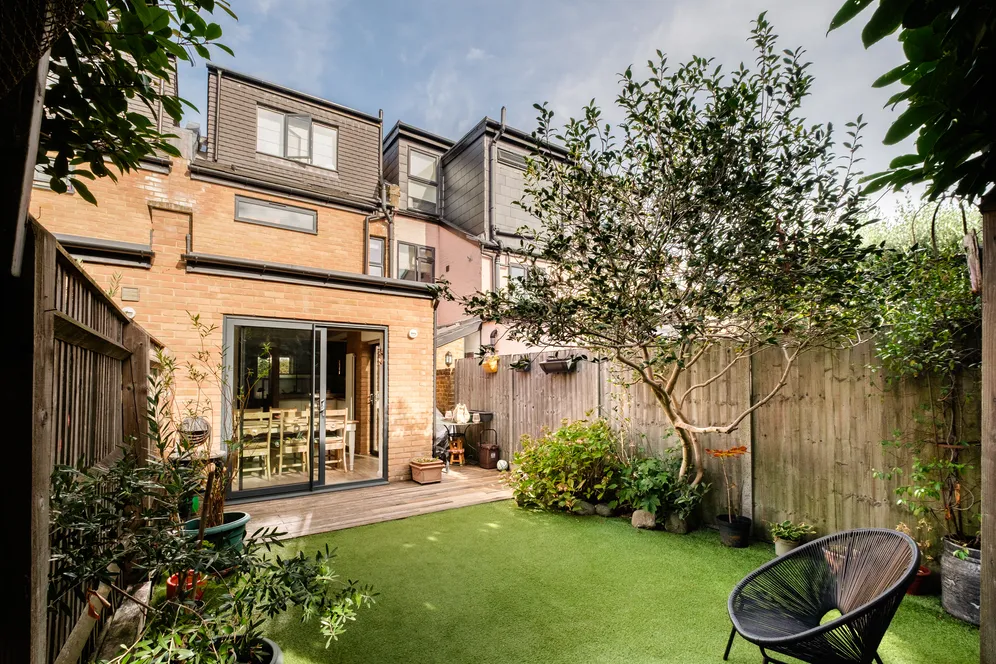 Hamilton Road, London, N2 photo 18