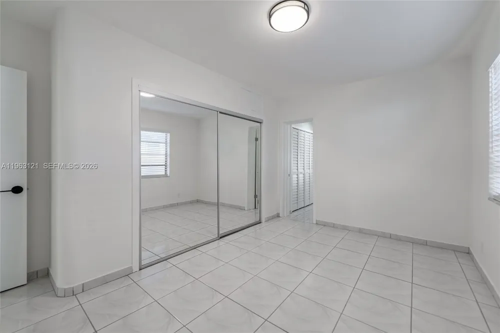 1631 SW 21st St, Miami, FL 33145