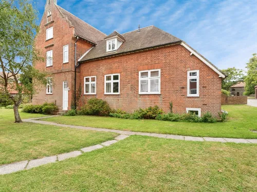 Cromer Road, West Runton, CROMERphoto