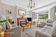 Elm Way, Epsom