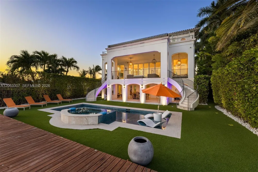 1460 S Treasure Dr, North Bay Village, FL 33141