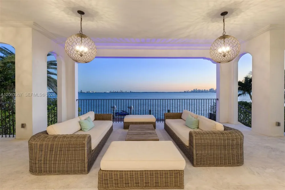 1460 S Treasure Dr, North Bay Village, FL 33141
