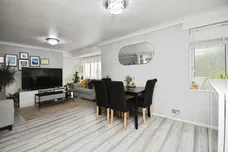 Cameron Close, Warley, Brentwood