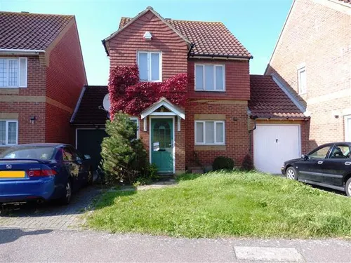 Westmacott Drive, Felthamphoto