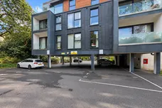 Sandbanks Road, POOLE