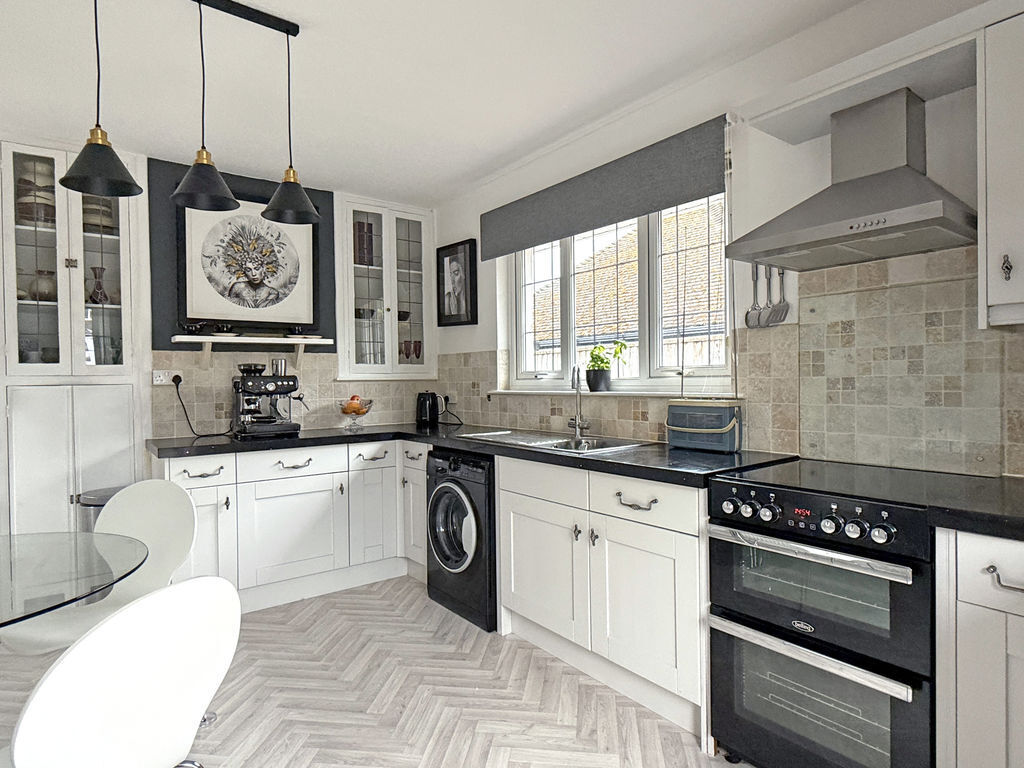 Yarde Close, Sidmouth Image 3