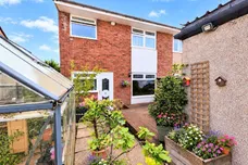 Bryn Pinwydden, Pentwyn, Cardiff