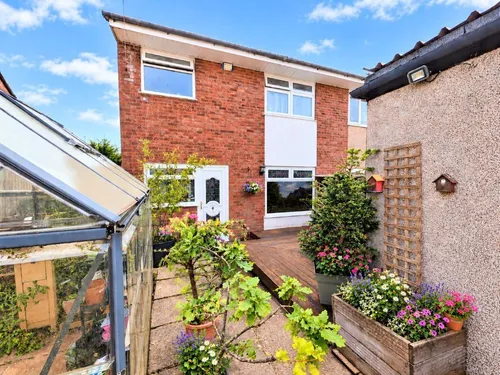 Bryn Pinwydden, Pentwyn, Cardiffphoto