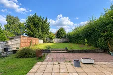 Ruden Way, EPSOM