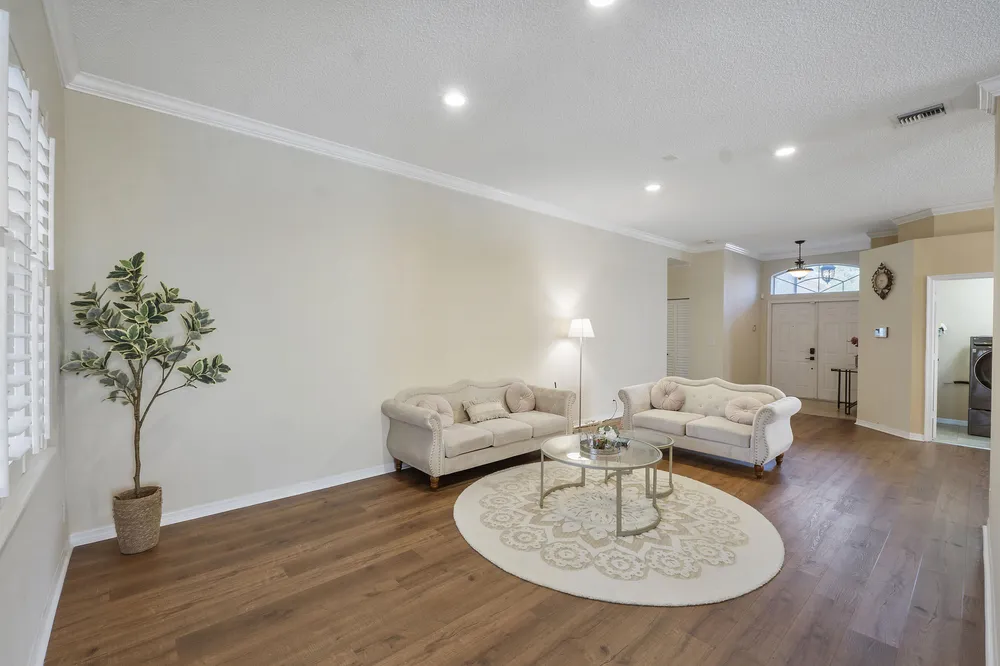 5877 NW 73rd Ct, Parkland, FL 33067