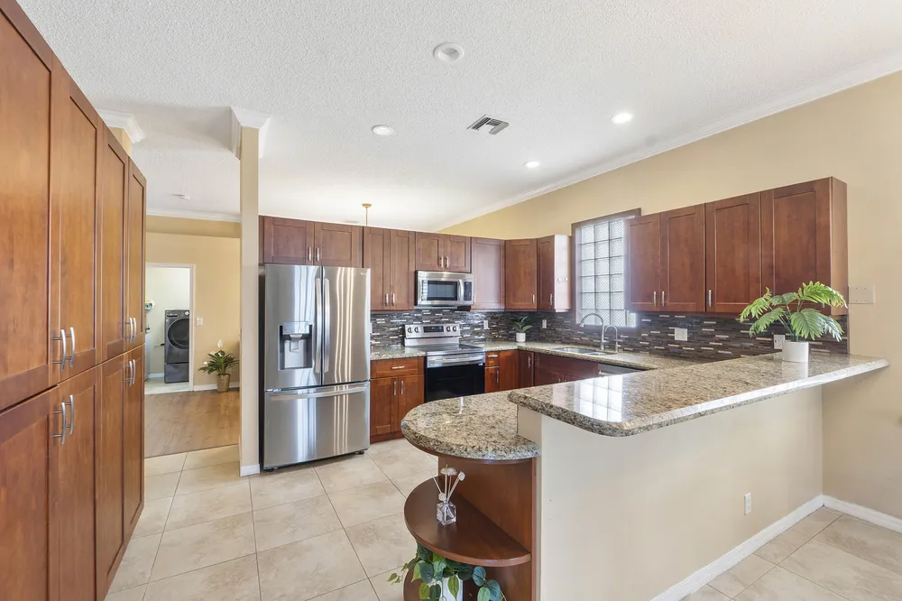 5877 NW 73rd Ct, Parkland, FL 33067