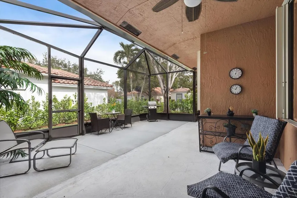 5877 NW 73rd Ct, Parkland, FL 33067