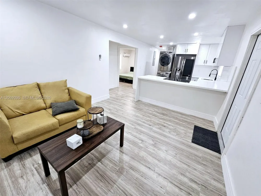 5000 SW 26th Ave, Dania Beach, FL 33312