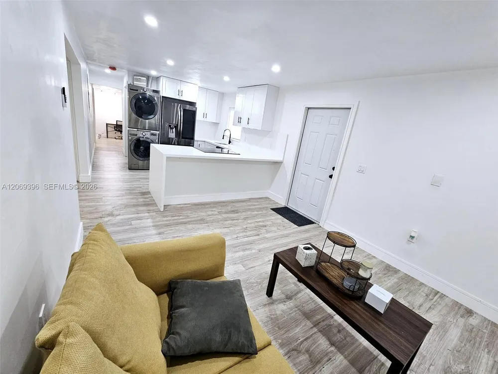 5000 SW 26th Ave, Dania Beach, FL 33312