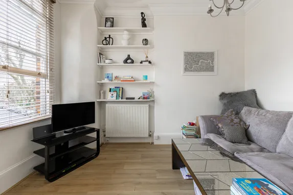 Kings Avenue, London, N10