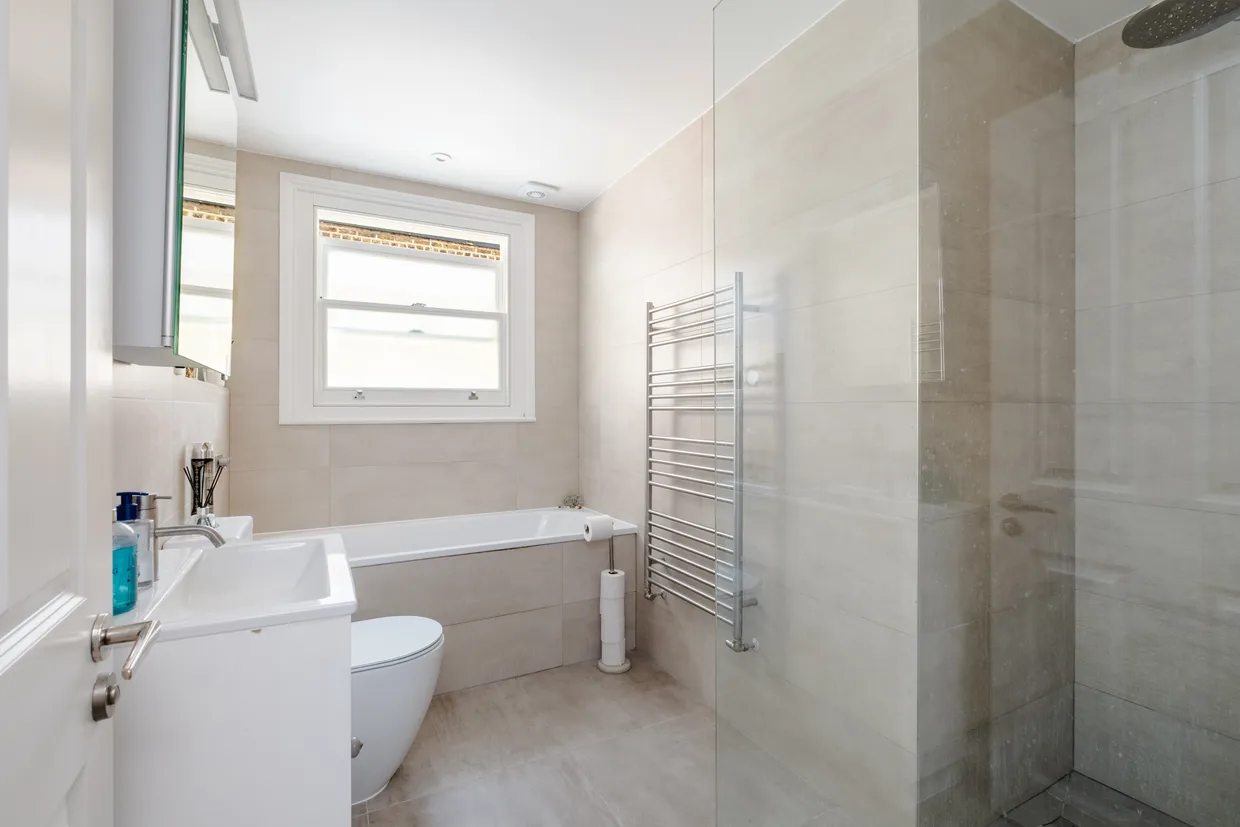 Dashwood Road, London, N8 photo 7