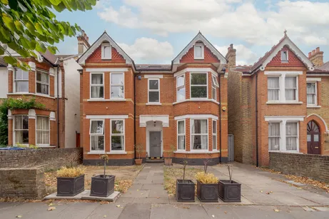 Denbigh Road, Ealing, W13