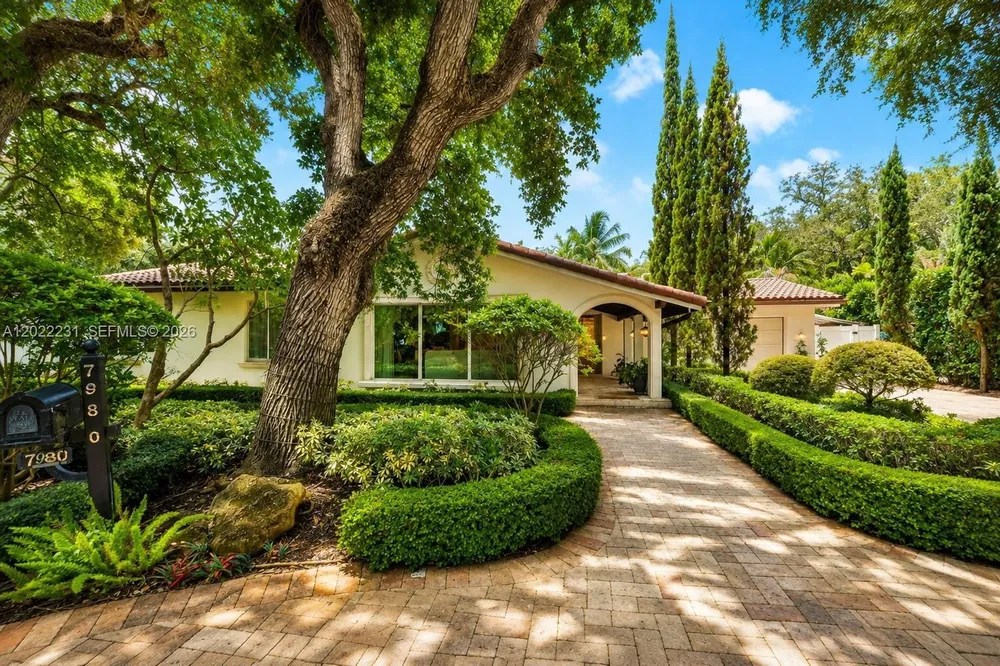 7980 SW 52nd Ave, Miami, FL 33143