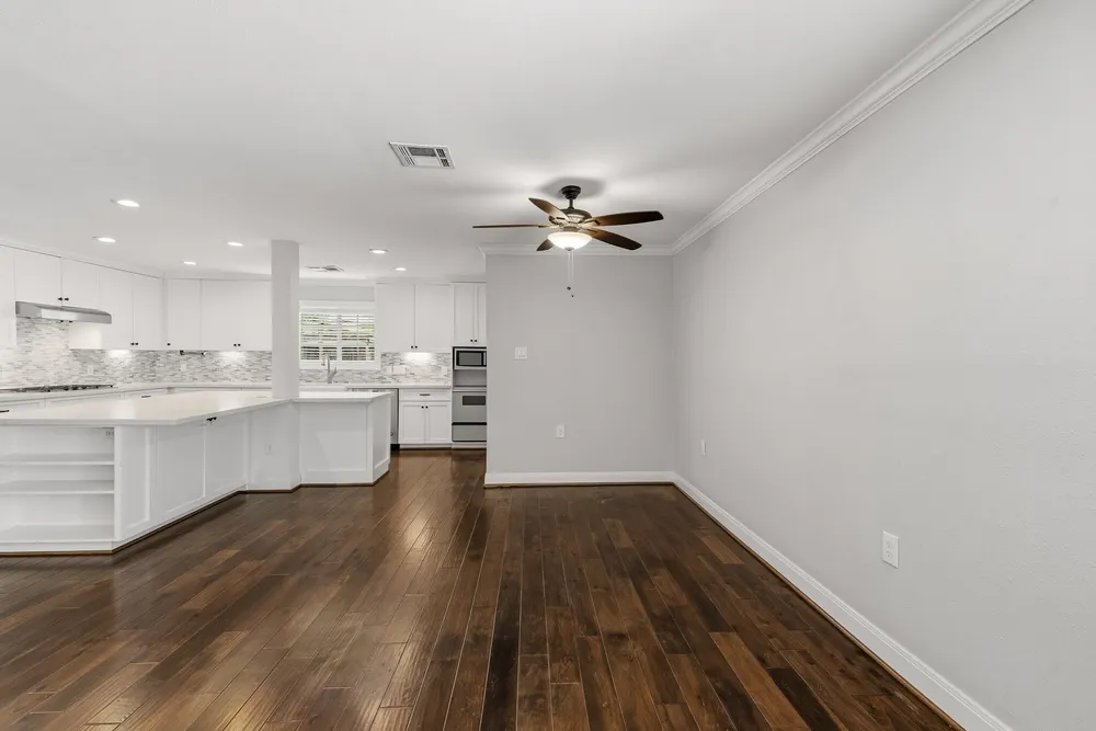 4943 Cheena Dr, Houston, TX 77096-4221