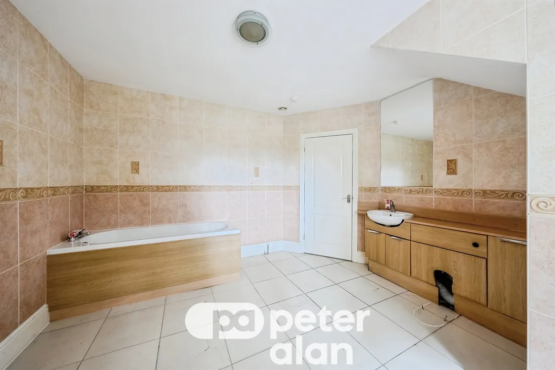 Property photo 34