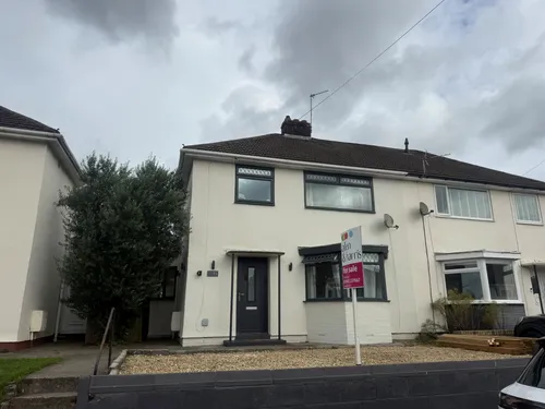 Heol Miles, Talbot Green, Pontyclunphoto