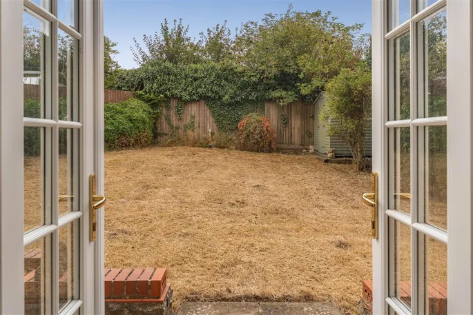 Property carousel image 19
