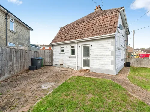 Oaklands, Chippenhamphoto