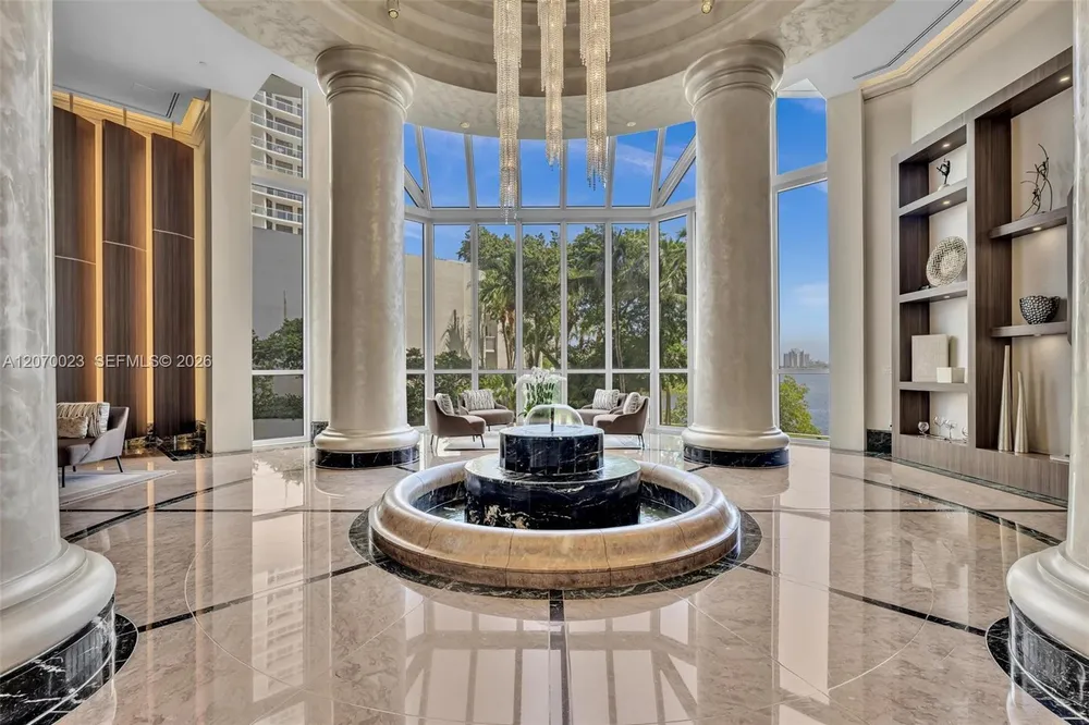 3000 Island Blvd, Aventura, FL 33160