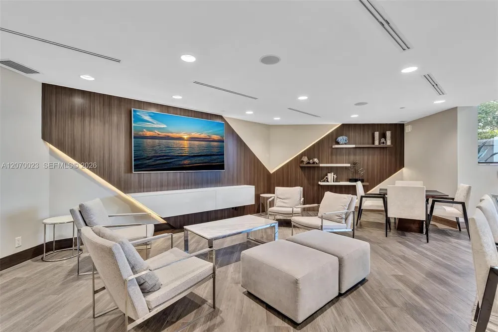 3000 Island Blvd, Aventura, FL 33160