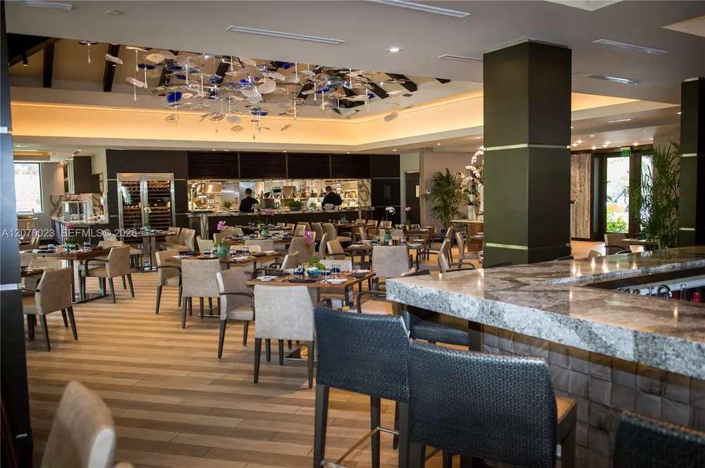 3000 Island Blvd, Aventura, FL 33160