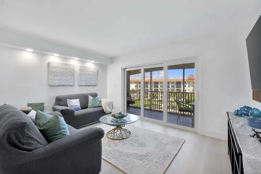 2871 N Ocean Blvd, Boca Raton, FL 33431