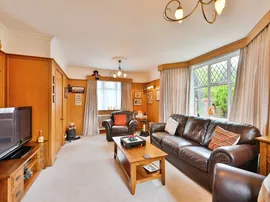 Stanstead Road, Hoddesdon thumb 3