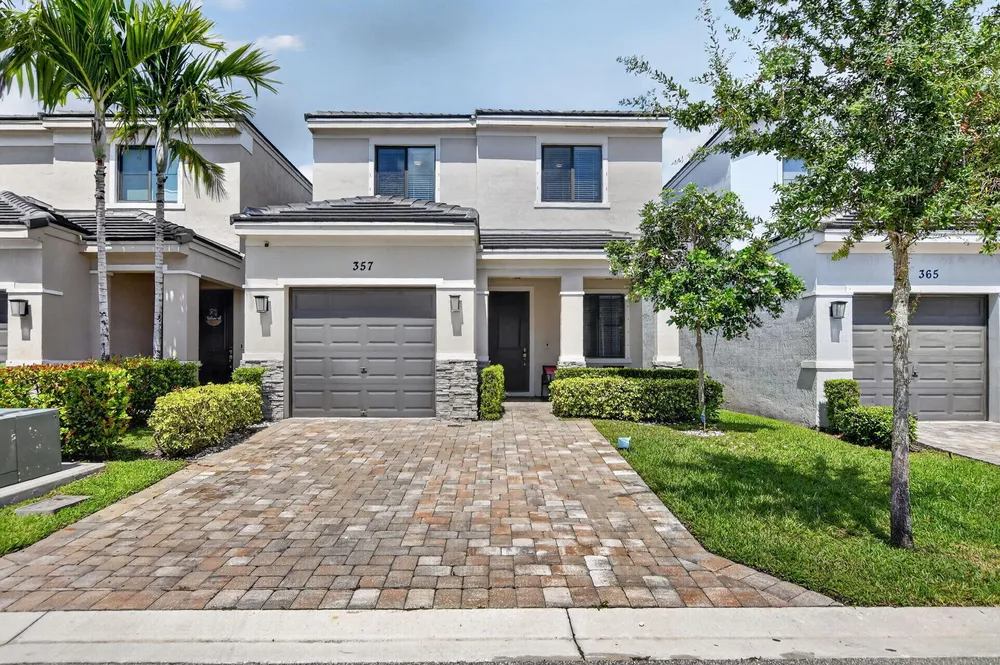 357 NW 36th Ave, Pompano Beach, FL 33069