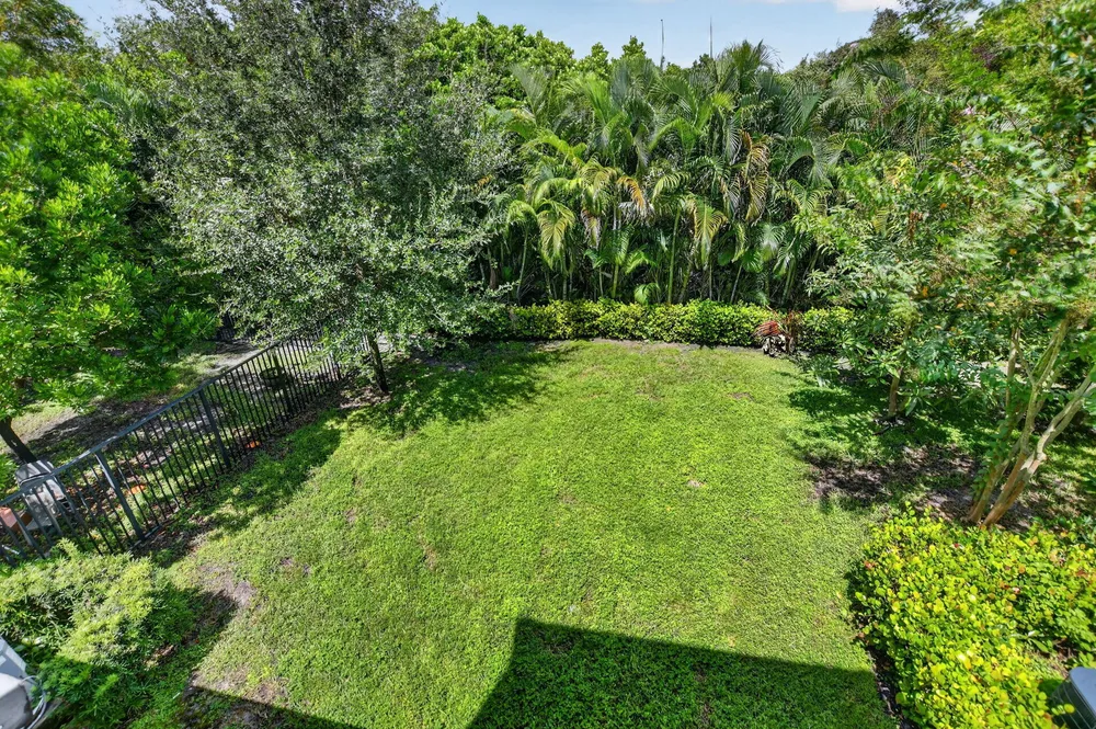 357 NW 36th Ave, Pompano Beach, FL 33069