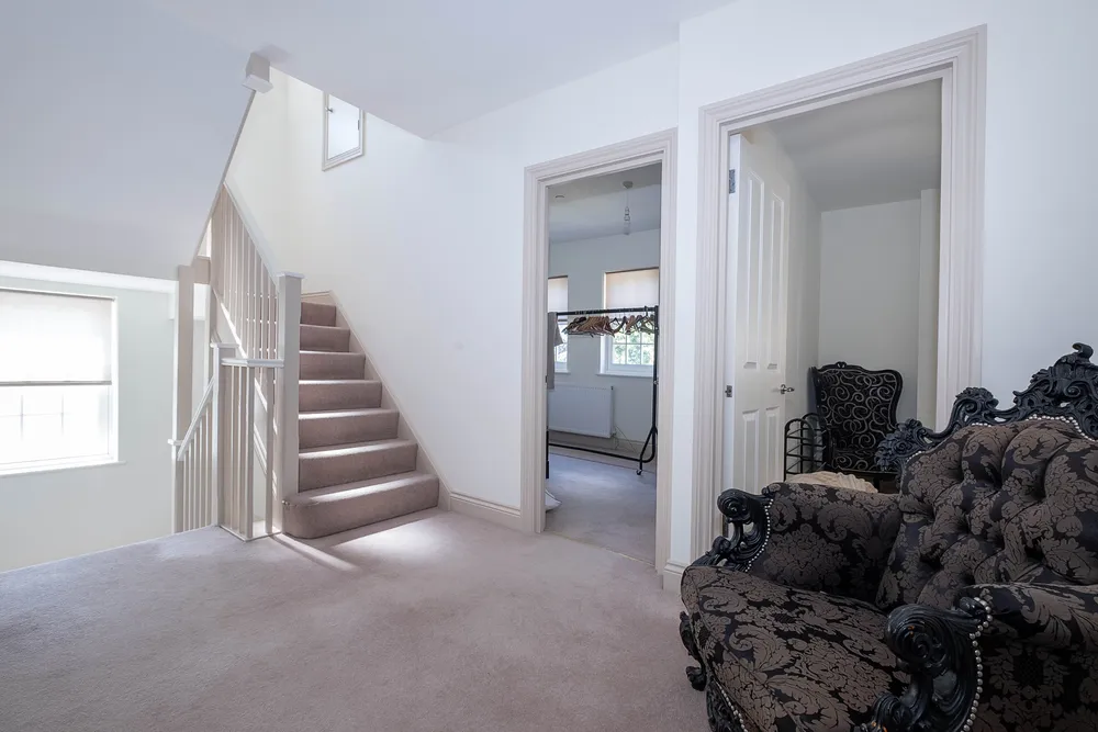 Angelo Mews, London, SW16