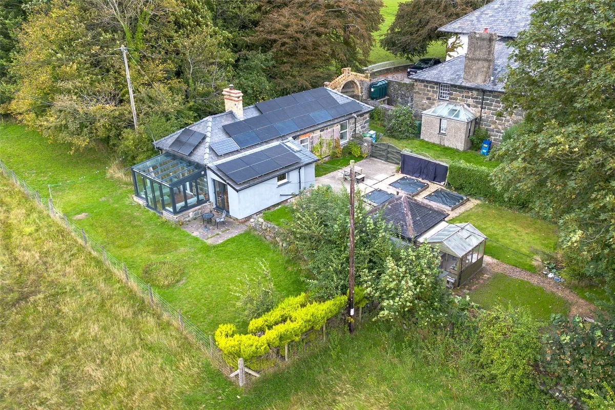 Criccieth, Gwynedd, LL52