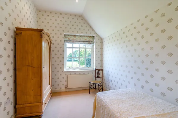 Vicarage Hill, Loxwood, RH14 photo 16
