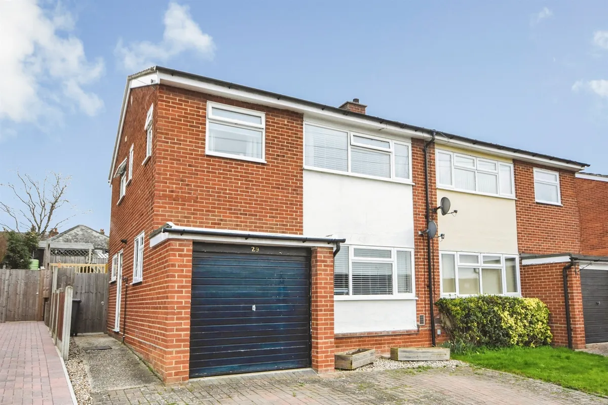 Gardeners Road, HALSTEAD