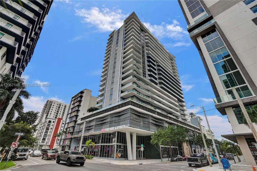 1010 SW 2nd Ave, Miami, FL 33130