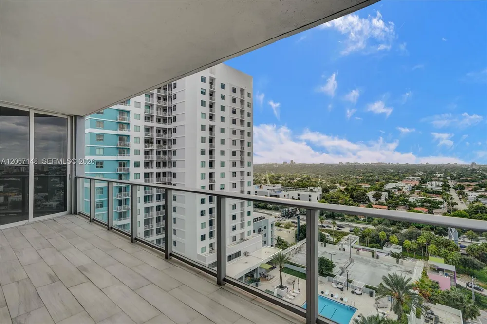 1010 SW 2nd Ave, Miami, FL 33130