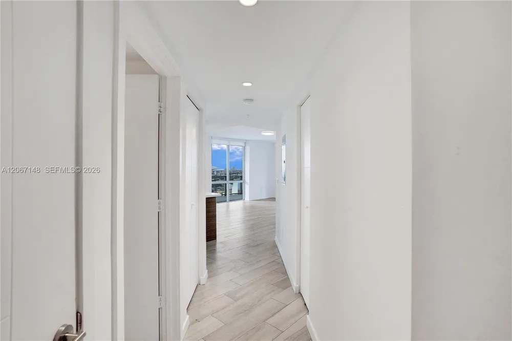 1010 SW 2nd Ave, Miami, FL 33130