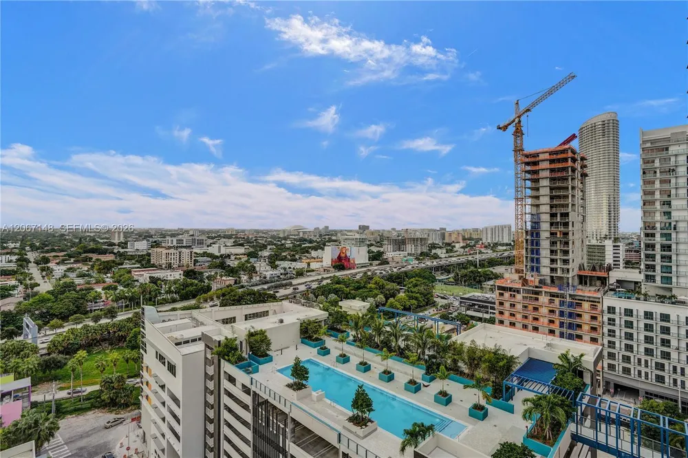 1010 SW 2nd Ave, Miami, FL 33130
