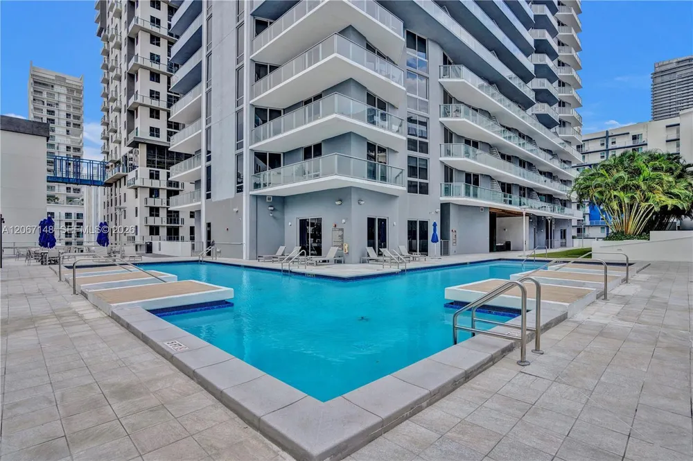 1010 SW 2nd Ave, Miami, FL 33130