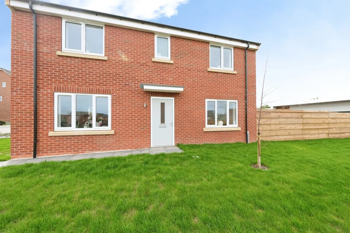 Emperors Way, Hucknall, Nottingham