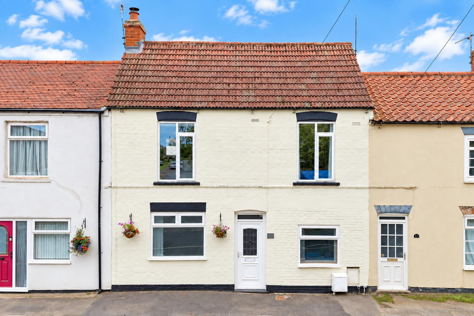 Holly House, Main Street, Welwick Image 1