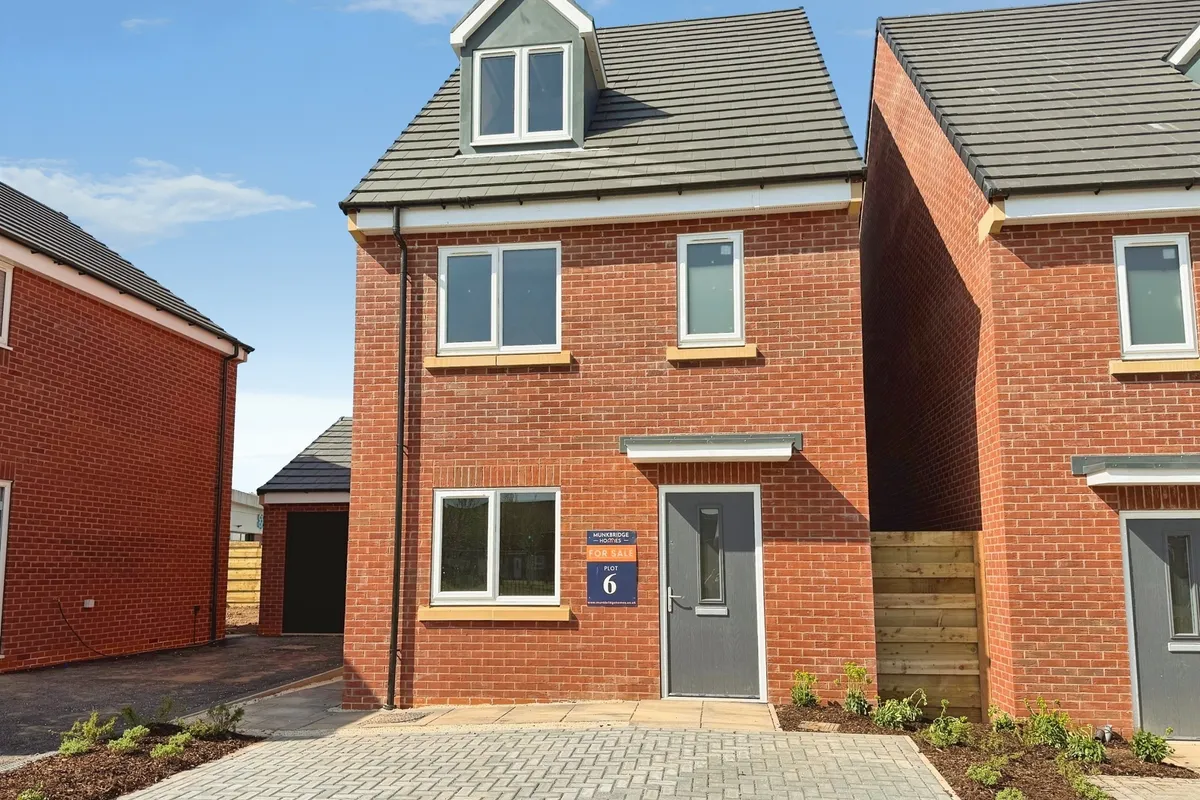 Emperors Way, Hucknall, Nottingham